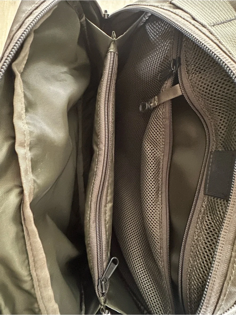 The North Face Base Camp Voyager Sling